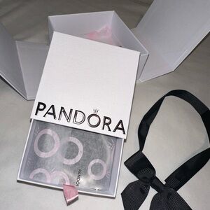 NEW Pandora Mother /Daughter charm and bracelet w Gift Box & Ribbon